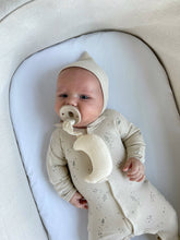 Load image into Gallery viewer, Pacifier Set Round (Oat &amp; Coco)
